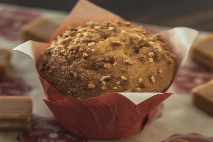 Caramel muffin - Bagel House Café