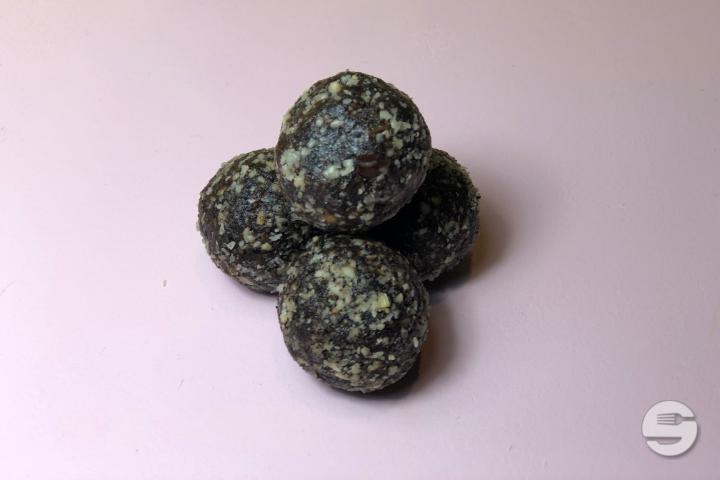 Boule d'énergie - Noix de cajoux, expresso - La Maison du Sandwich (Cendrier)