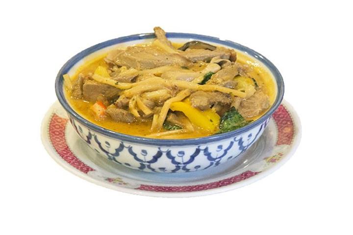 Duck with red curry - Le Shanghai
