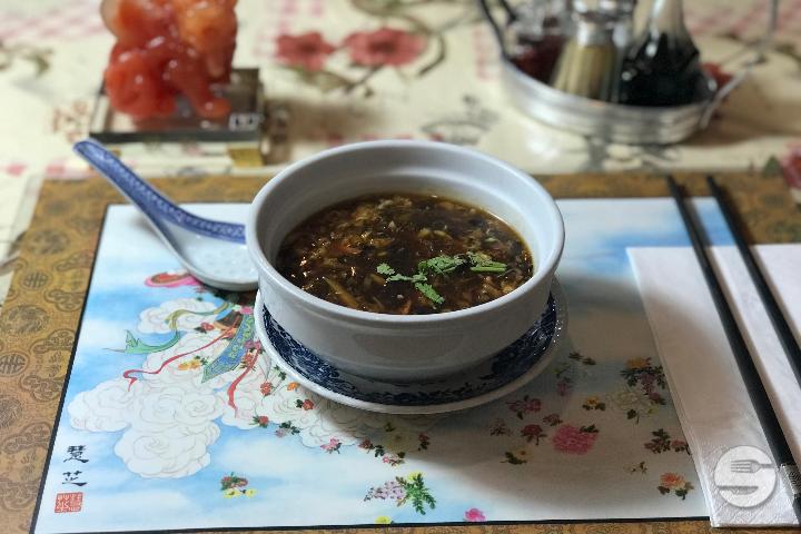 03. Hot and Sour Soup - Le Shanghai