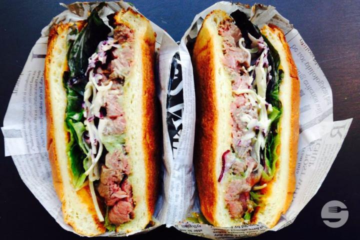 PULP CHICKEN avec mini salade verte - Street Gourmet