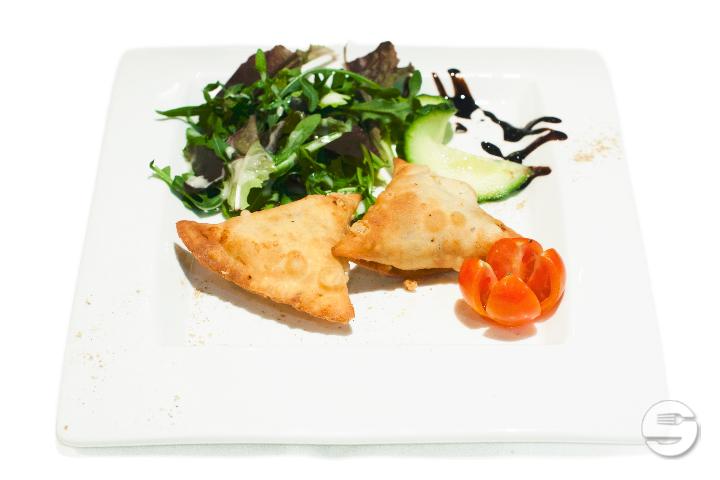 Vegetarian Samosa - Chandigarh Tandoori