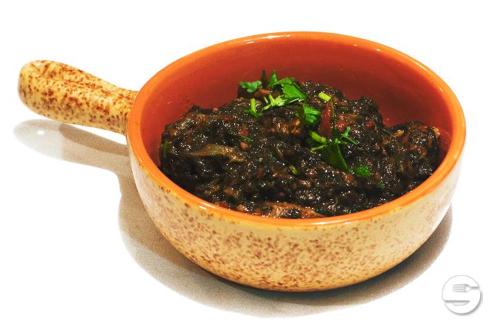 Saag Ghoast - Chandigarh Tandoori