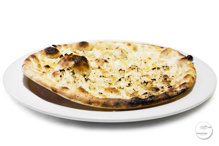 Garlic Naan - Chandigarh Tandoori