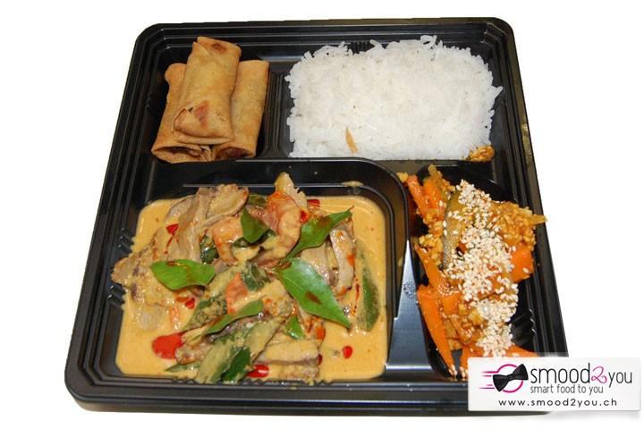 Lunchbox - Roasted duck in Malaysian red curry (only at lunch time) - Jeck's place