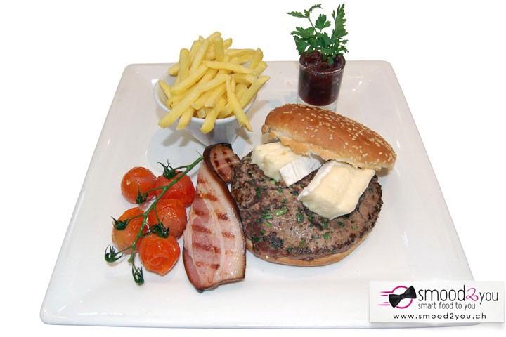 Homemade Hamburger - Café du Centre