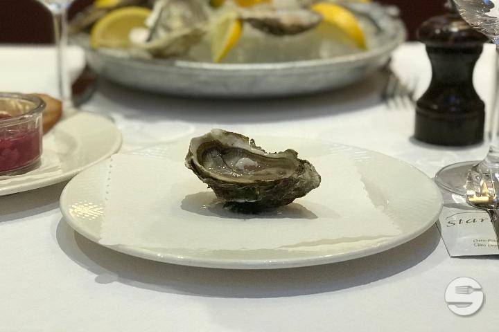 Oysters from Normandy, Saline de Duclos n°3 - Café du Centre