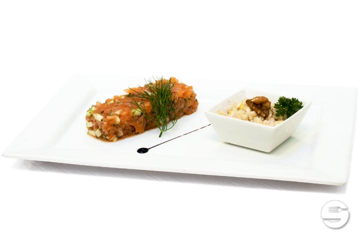 Tartar of salmon - Café du Centre