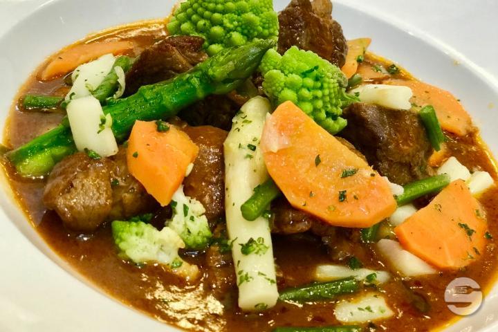 Navarin d’agneau printanière - Café du Centre