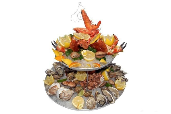 Seafood Platter "Le Royal" - Café du Centre