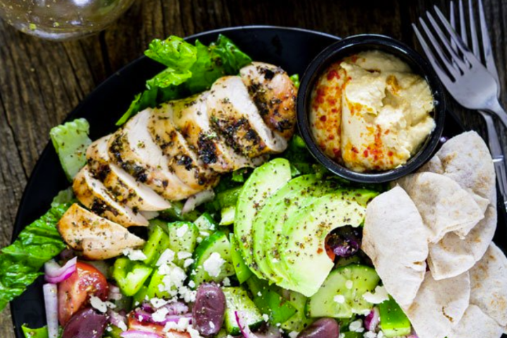 Salade Poulet Baba Ganousch - Mango Deck (Rive)