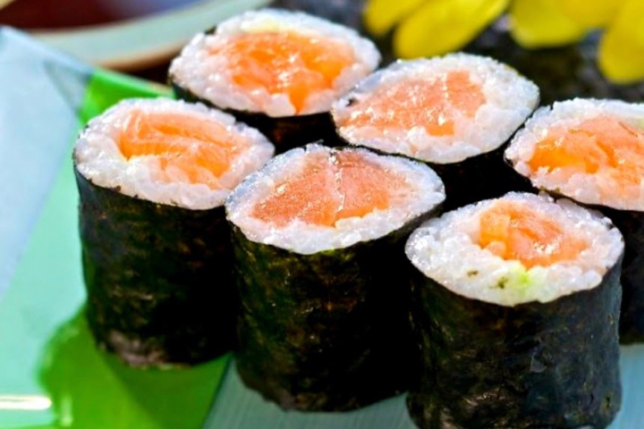 Salmon Maki - Fujiyama