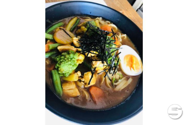 Soupe Nouilles Poulet Curry - Fujiyama