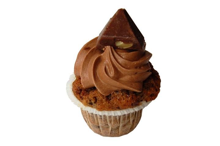 Mixed flavors, 9 mini cupcakes - Cupcakes & The City