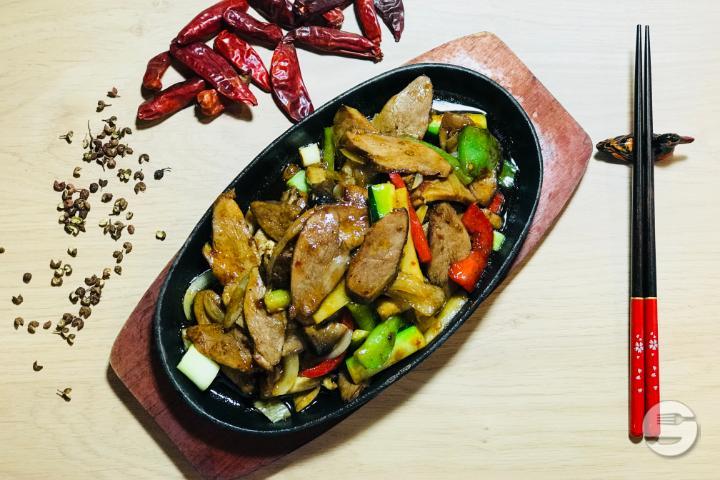 205. Duck with Hot Sauce - La Baguette d'Or