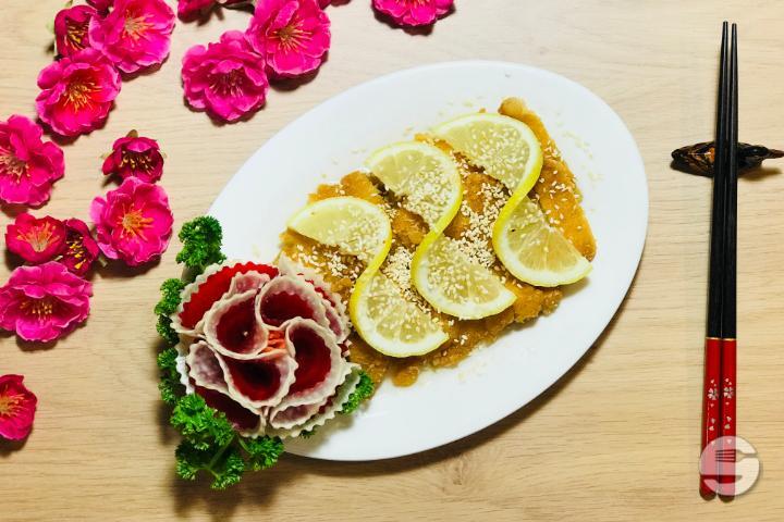 209. Crispy Chicken with Lemon Sauce - La Baguette d'Or