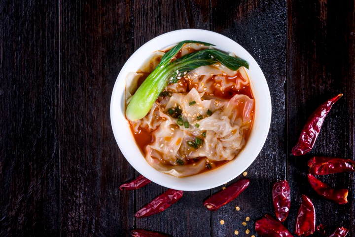 N4. Chinese Ravioli with Sichuan Pepper Oil - La Baguette d'Or