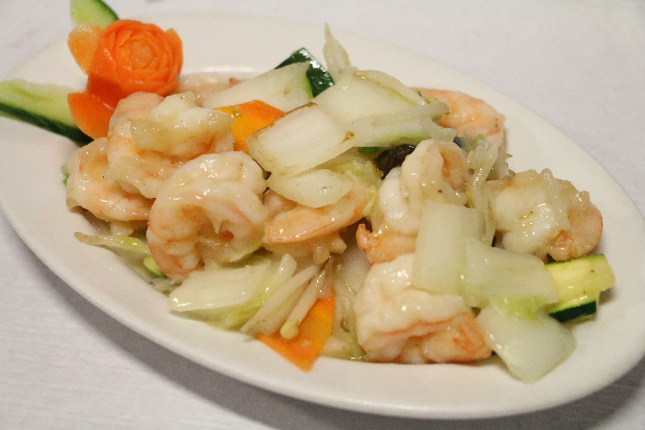 B40. Sautéed Shrimps with Mixed Vegetables - Jia Wei