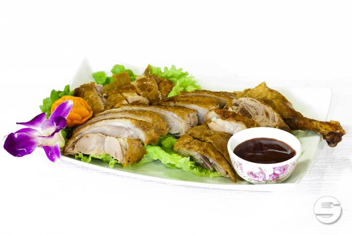 B22. Roasted duck cantonese style - Jia Wei