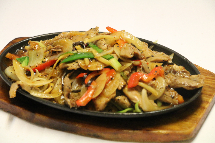 B24. Duck with Black Pepper - Jia Wei