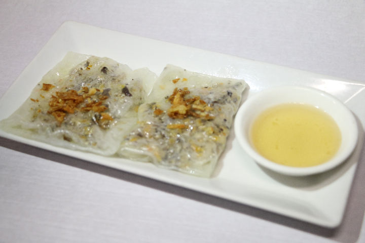 22. Rice Crepes with Shrimps & Pork & Black Mushrooms - Jia Wei
