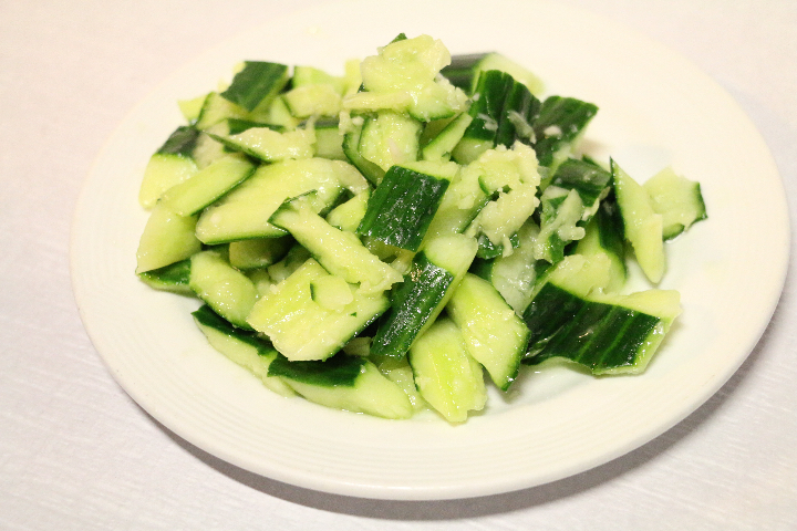 09. Cucumber Salad - Jia Wei
