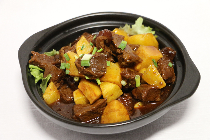 C10.Stew Pot Beef with Potato - Jia Wei