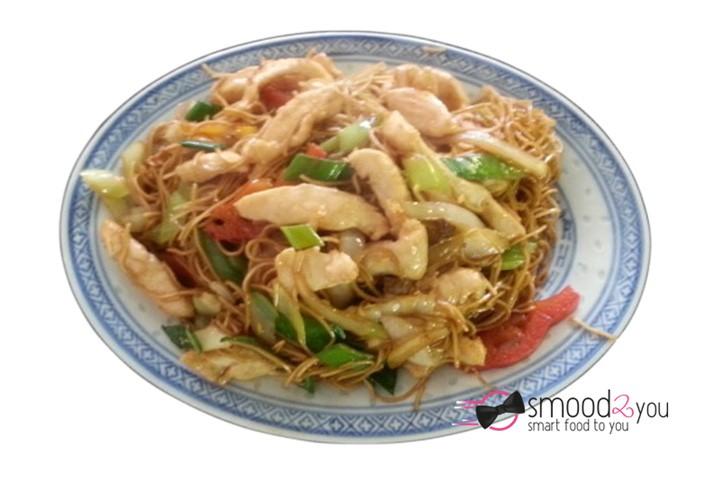 Fried noodles with chicken - Panda Express