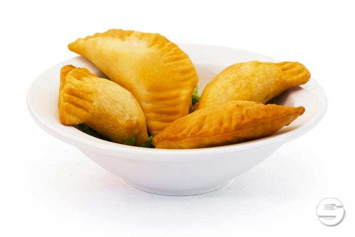 Sambousek Jibneh - Les Saveurs du Liban