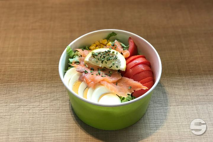 Salade au Saumon - Très Alp'ain