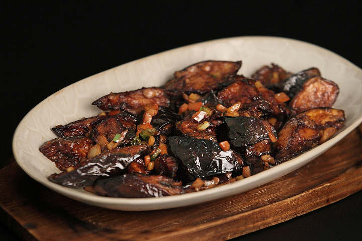 Beijing style sautéed eggplant - Le 33