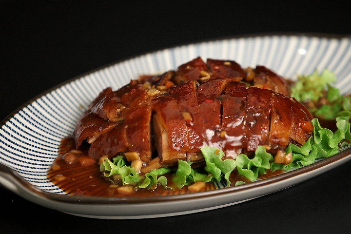 Duck with Sichuan sauce - Le 33