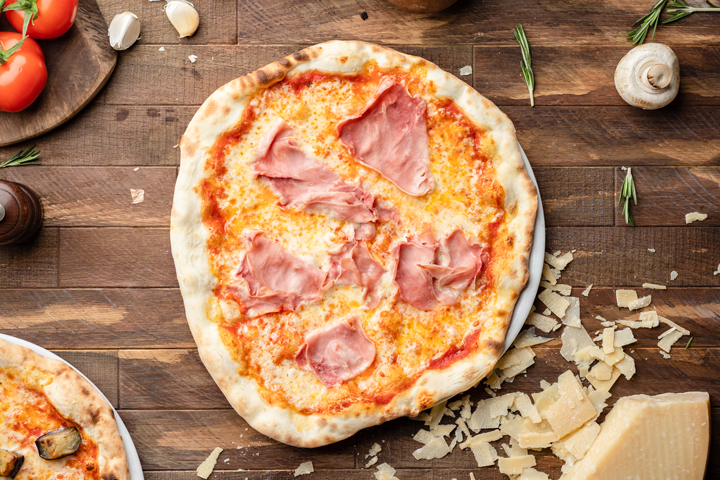 Pizza Jambon Cuit - Cheval Blanc