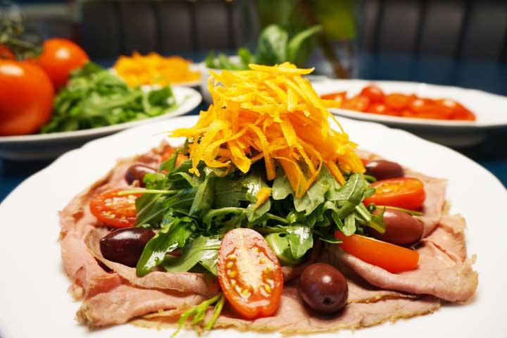 Roast Beef Salad - Capocaccia
