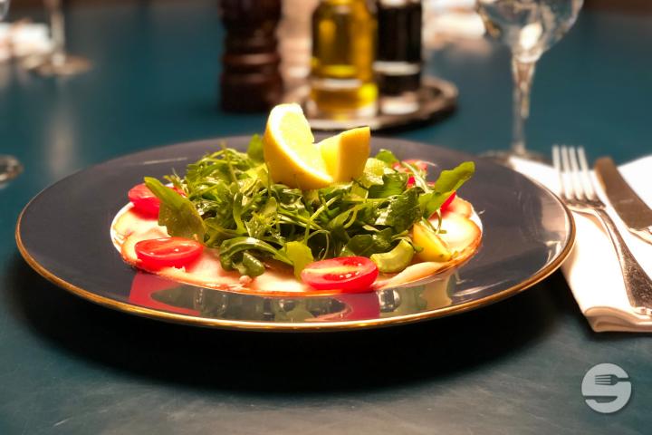 Salade Espadon Fumé - Capocaccia