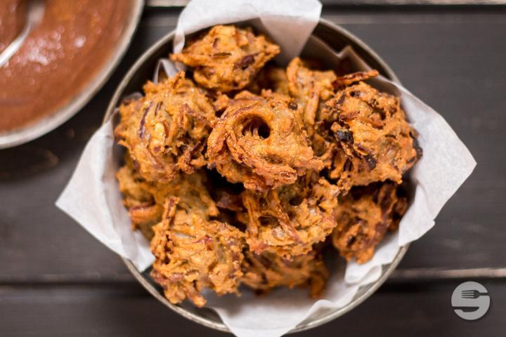 Onion Bhaji - Indian Zayeka