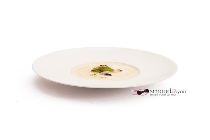 White asparagus and bacon broth - Le Vieux Port