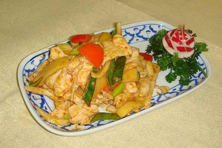 301. Poulet Sauce XO - Chanaan