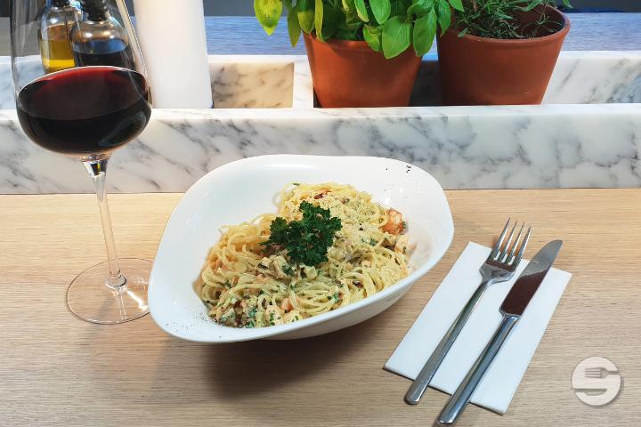 Pasta Carbonara Salmone - Vapiano (Lausanne)