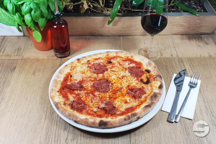 Pizza Salame - Vapiano (Lausanne)