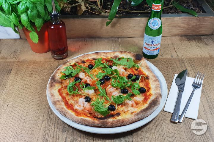 Pizza Scampi e Rucola - Vapiano (Lausanne)