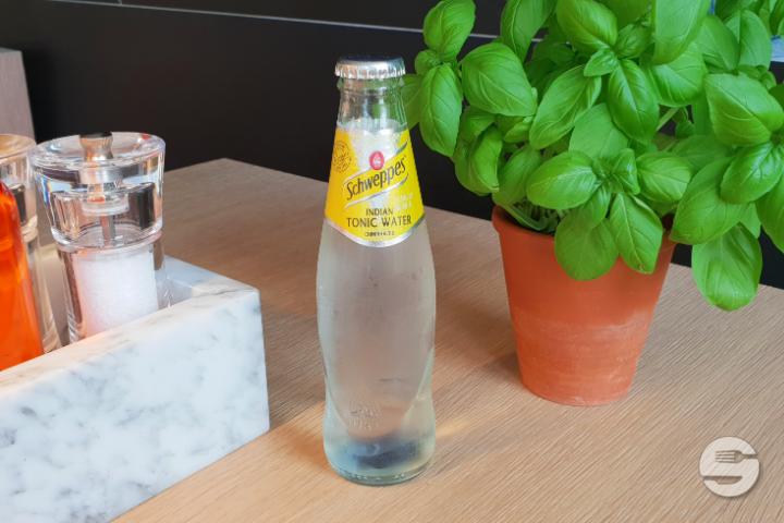 Schweppes Tonic - Vapiano (Lausanne)