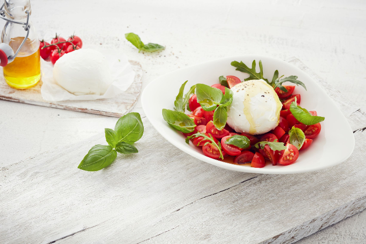 Caprese Burrata - Vasano Ristorante