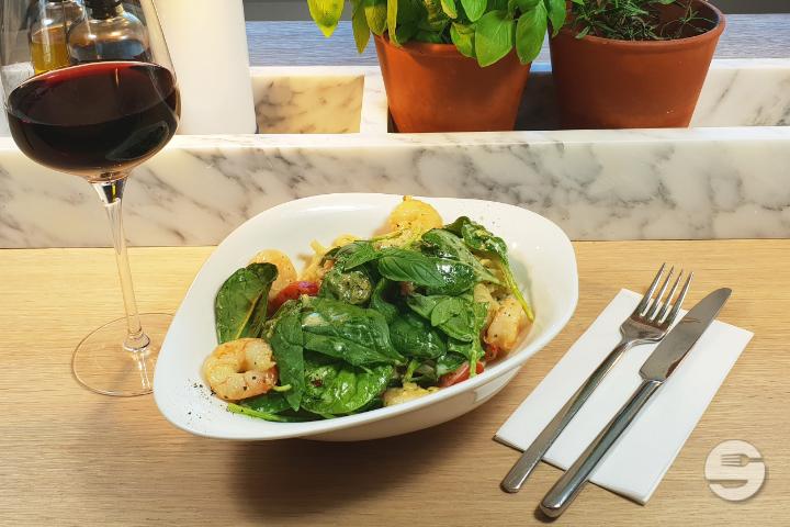Pasta Scampi e Spinaci - Vasano Ristorante