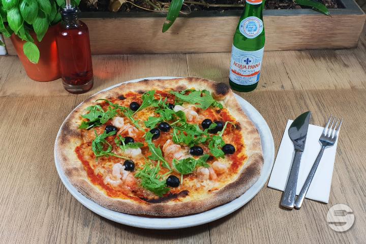 Pizza Gamberi e Rucola - Vasano Ristorante