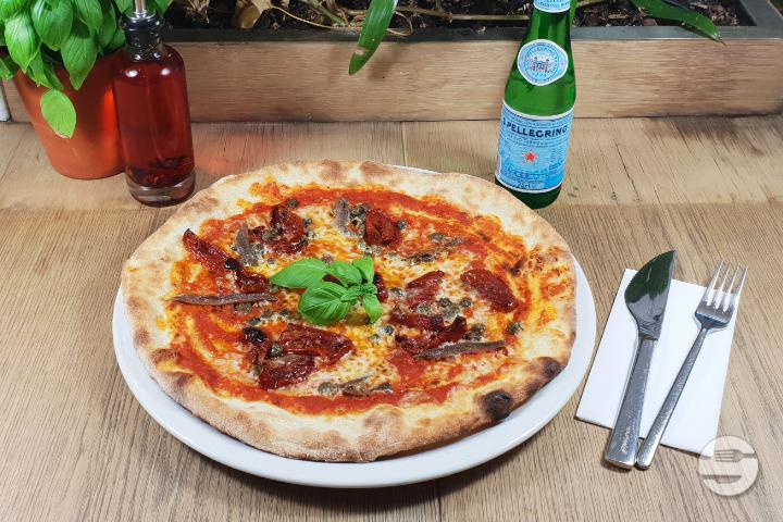 Pizza Siciliana - Vasano Ristorante