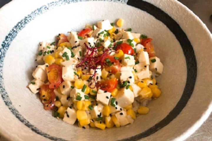 Coconut Curry Tofu with Rice - Chouchouette
