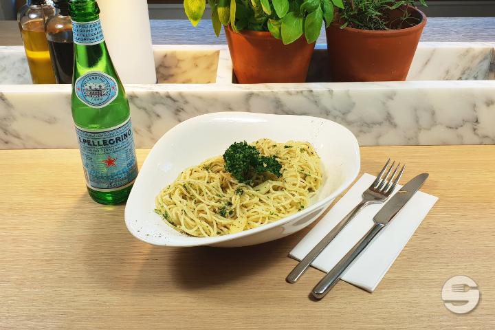 Pasta Aglio e Olio - Vapiano