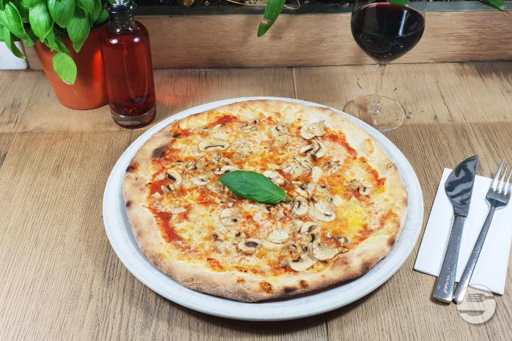 Pizza Funghi - Vapiano