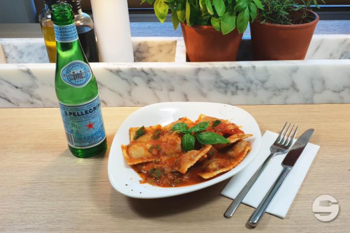 Pasta Ravioli Con Carne - Vapiano